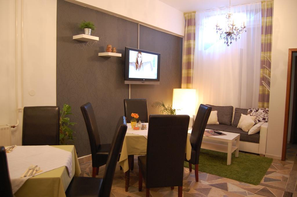 Rooms Hisa Divino Птуй Екстер'єр фото
