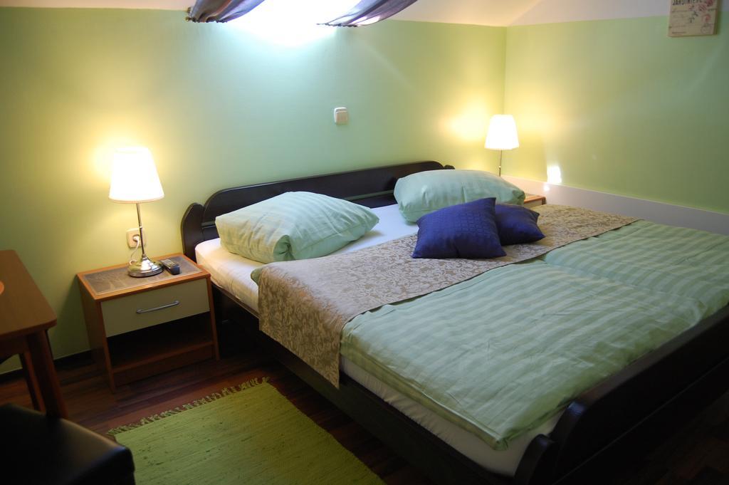 Rooms Hisa Divino Птуй Екстер'єр фото