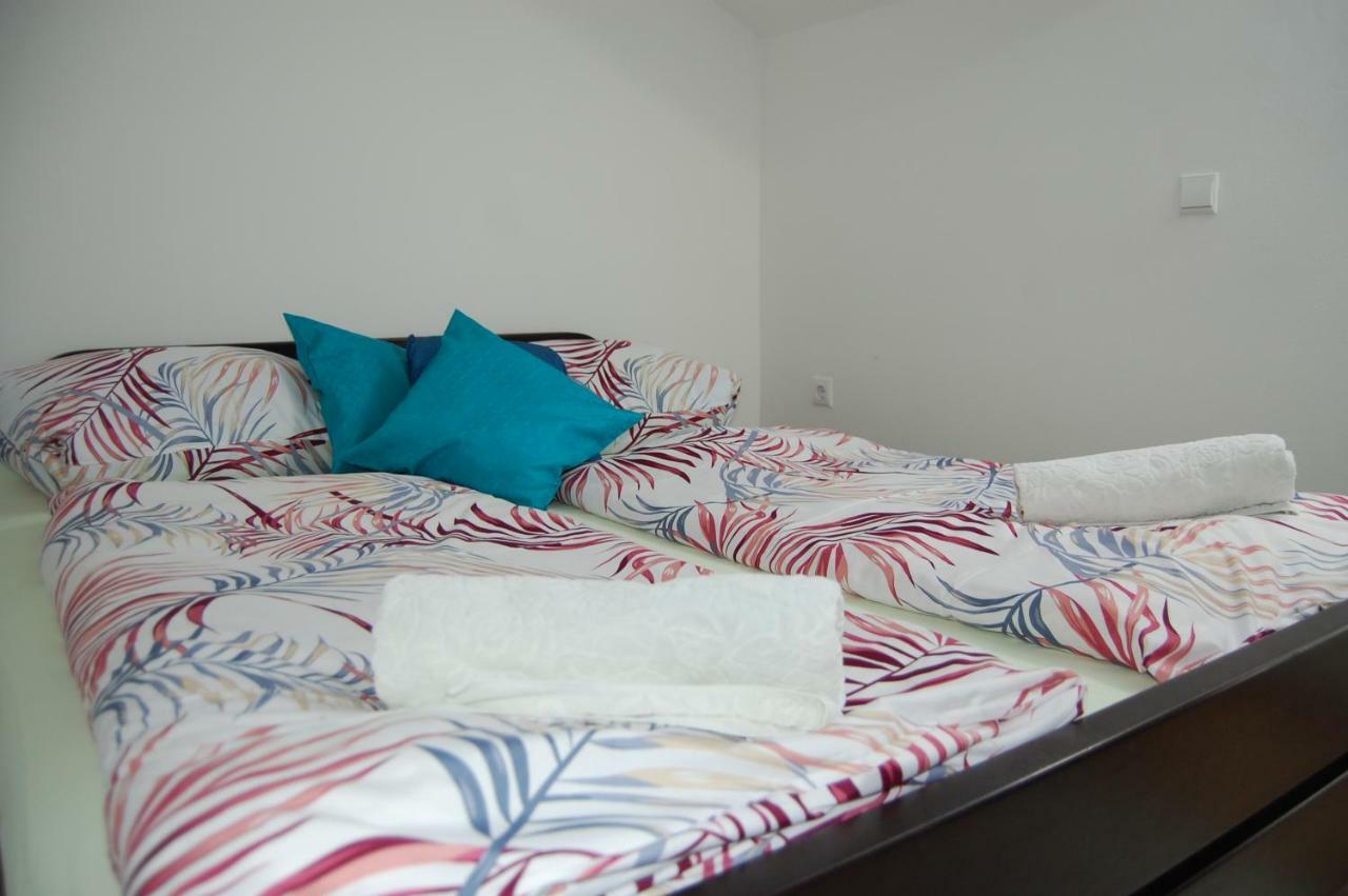 Rooms Hisa Divino Птуй Екстер'єр фото